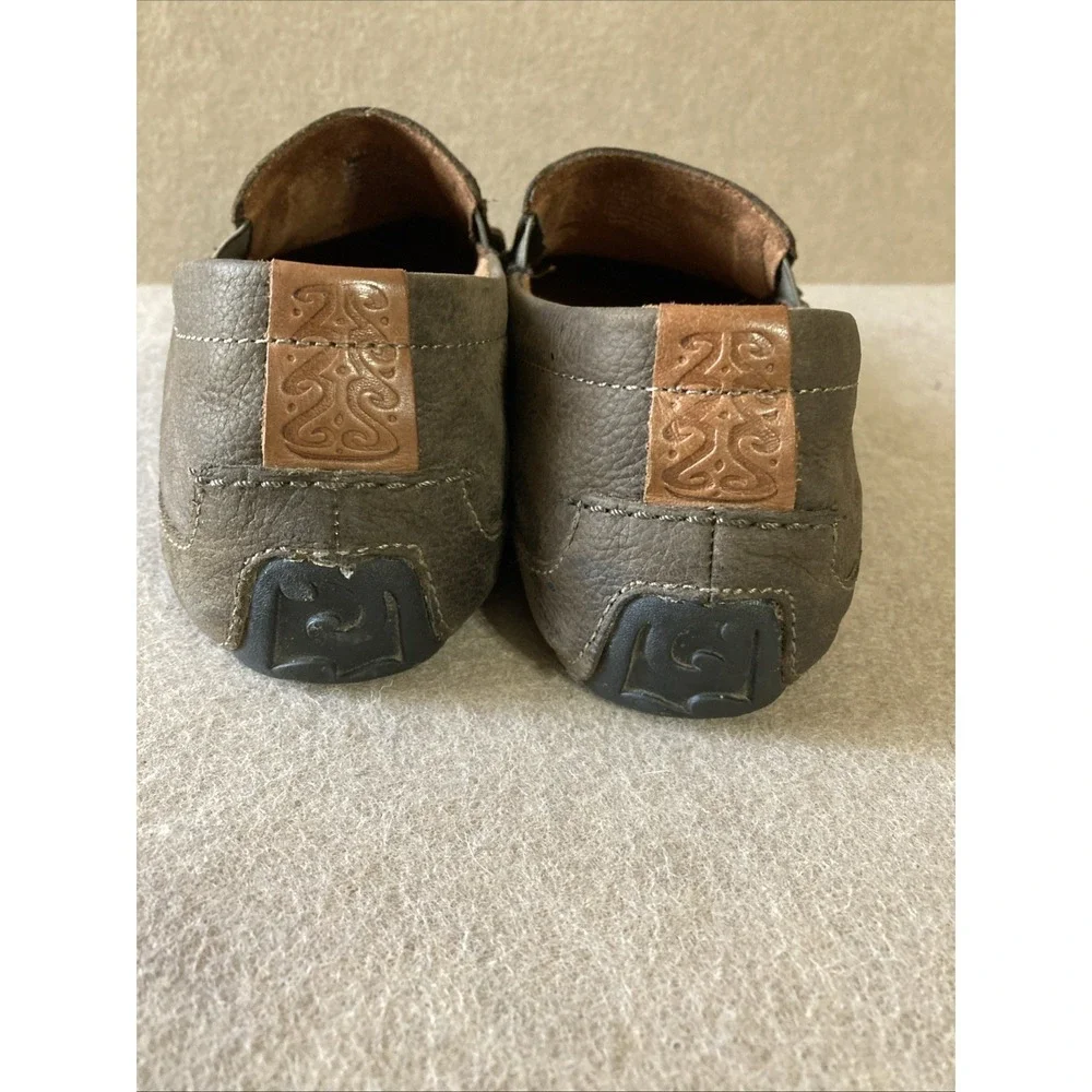 Olukai Akepa Moc Shoes Mens Size 9 Brown Leather Loafers Slip On Comfort Clean